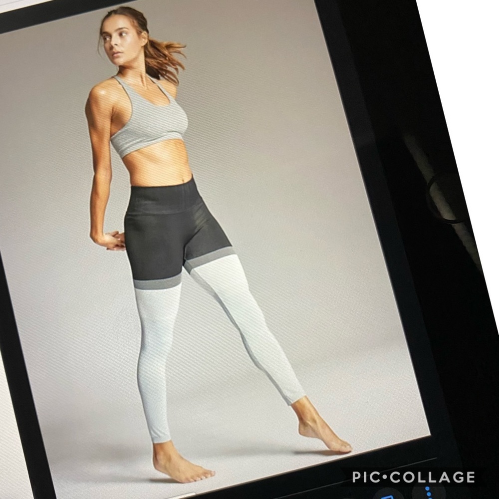Athleta Stripe Seamless 7/8 Tight Size S